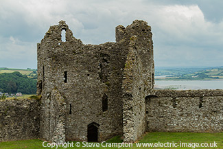 LLansteffan Castle, Wales